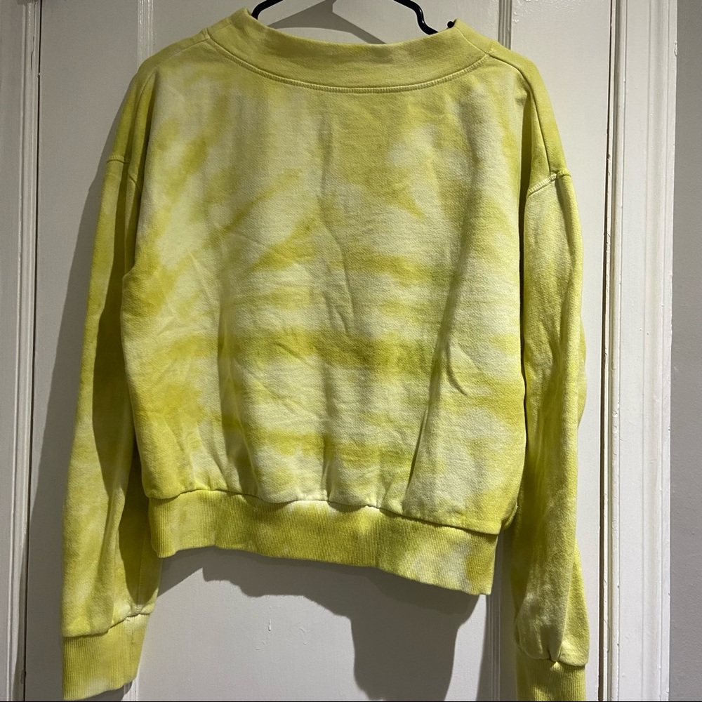 Tie-Dye Crop Sweatshirt